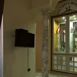Toledo\'S House